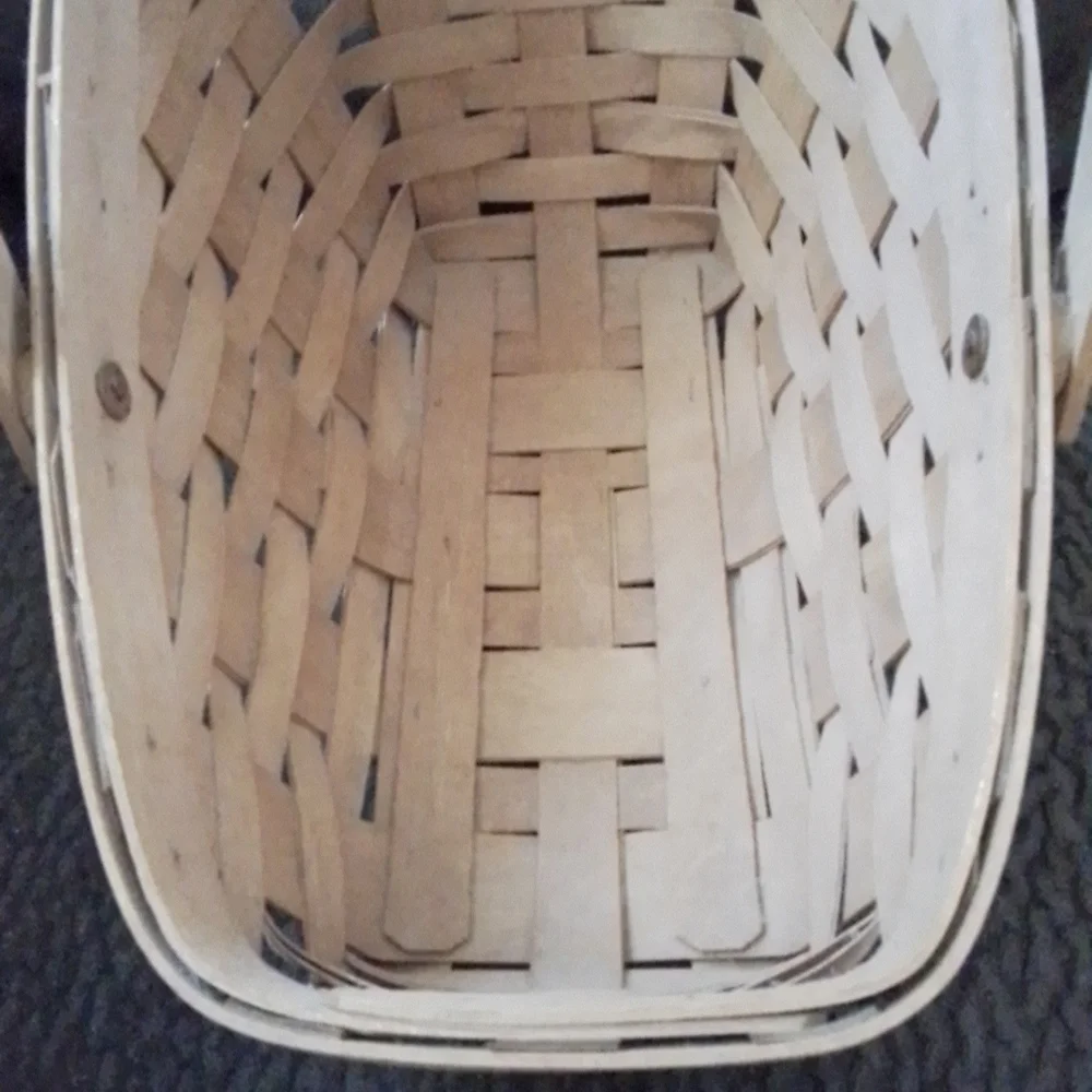 1989 Longaberger Medium Vegetable Basket